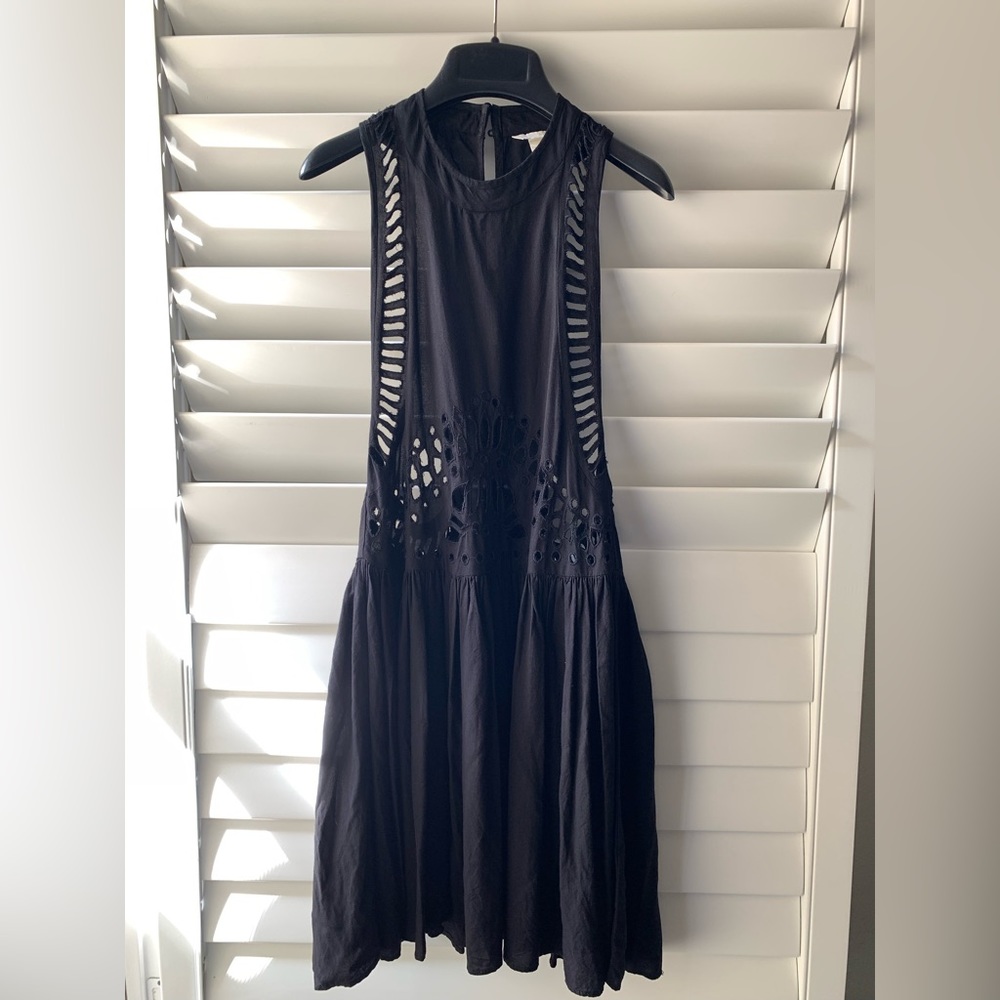 Black Peekaboo Dress - H&M